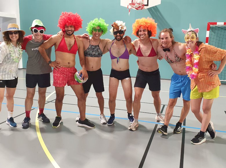 VOLLEYBALL