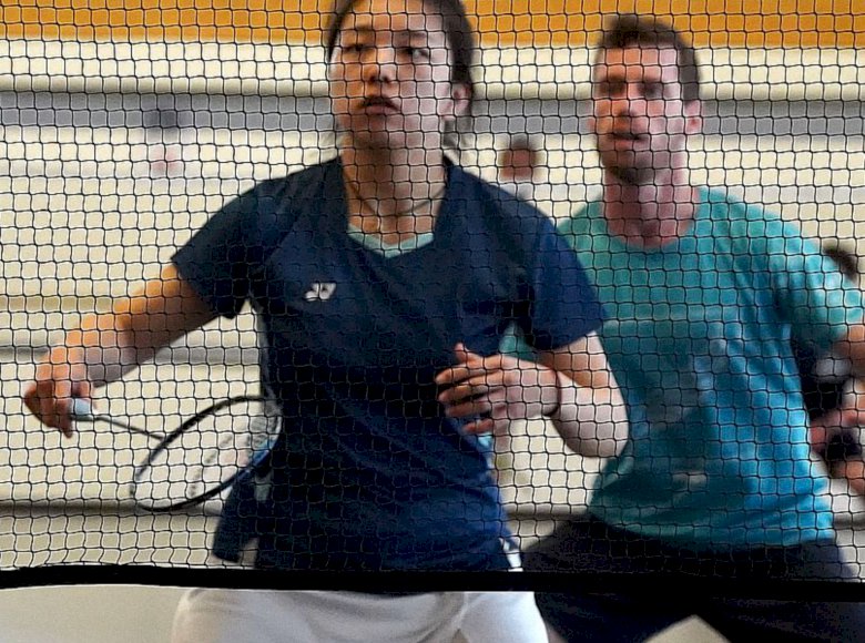 BADMINTON