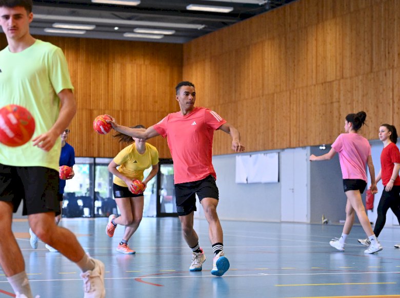 HANDBALL - COMPET
