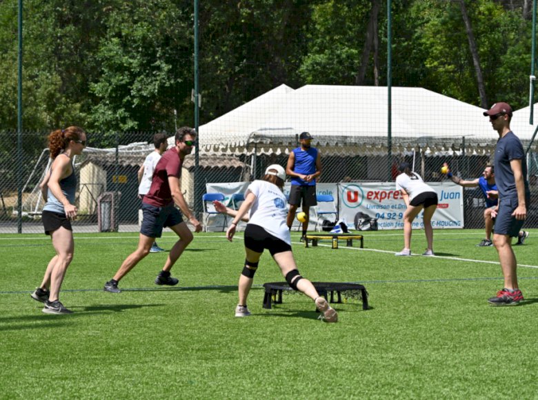 SPIKEBALL