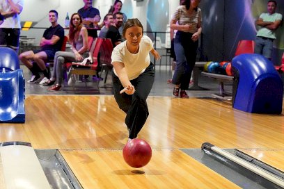 BOWLING